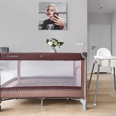 Margi Eos Apartament Large & Balcony Appartement